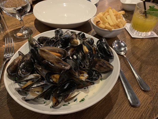 SOLE Seafood & Grill by null