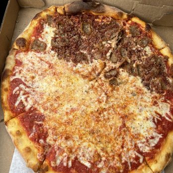 Vinny's Cafe - 2025 | $17.43 after tax | Half cheese, half bacon & sausage, distribution wasn't flawless, but the flavor delivered. Solid pizza. - Italian Near Me - Baltimore, Maryland