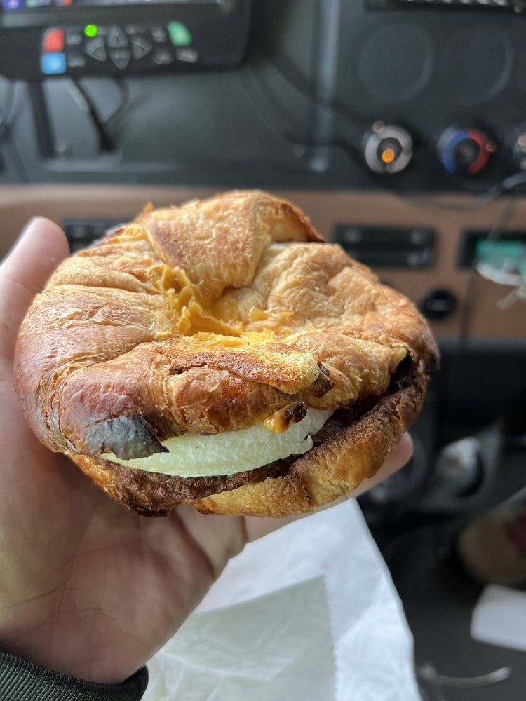 DUNKIN’ Updated August 2024 20 Reviews 500 Buckhorn Rd, Mebane