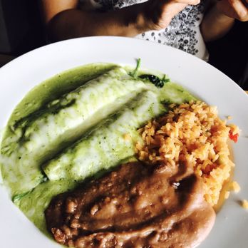 Sabor Cocinabar - Enchiladas poblano - Mexican Near Me - San Antonio, Texas Sabor Cocinabar - Enchiladas poblano - Mexican Near Me - San Antonio, Texas