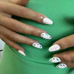 Crafty Nail Bar