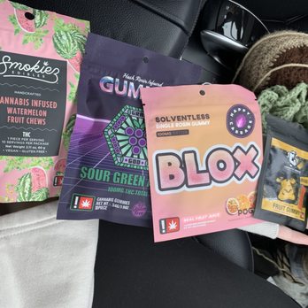 Emerald Triangle Dispensary - Cannabis Dispensaries Near Me - Medford, Oregon Emerald Triangle Dispensary - Cannabis Dispensaries Near Me - Medford, Oregon