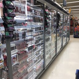 I waited over ten minutes to get one item 3/6/20 I waited over ten minutes to get one item 3/6/20