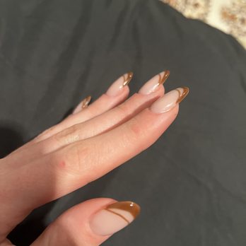 Brooklyn Nails & Spa - Hair Salons Near Me - Brooklyn, New York