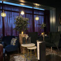 Sparrow Wine Bar