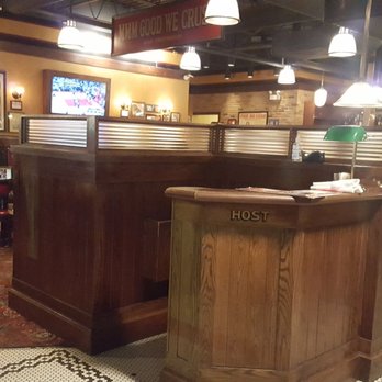 Giordano's - Pizza Near Me - Orland Park, Illinois