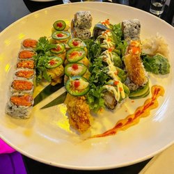 Taisho Bistro Japanese Restaurant - Excellent rolls...photo by @phil_eatsfood