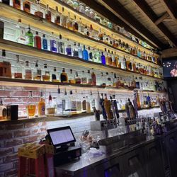 The Modern Life Deli & Drinks