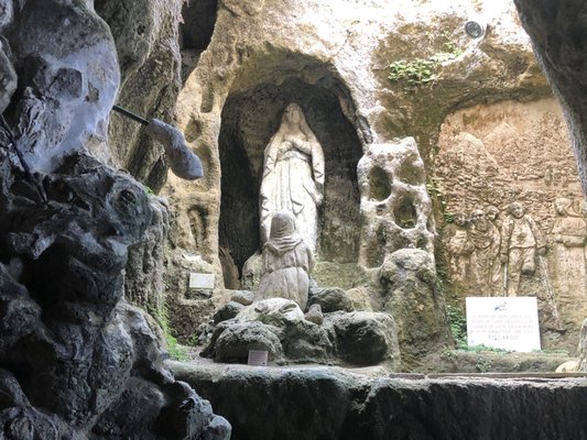 Church Piedigrotta by null