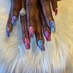 Top Nails Salon