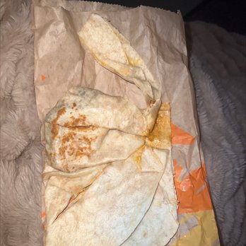 Taco Bell - I ordered a Steak Quesadilla and this is what they gave me.... honestly should have just made one at home. - Fast Food Near Me - Centerville, Ohio Taco Bell - I ordered a Steak Quesadilla and this is what they gave me.... honestly should have just made one at home. - Fast Food Near Me - Centerville, Ohio