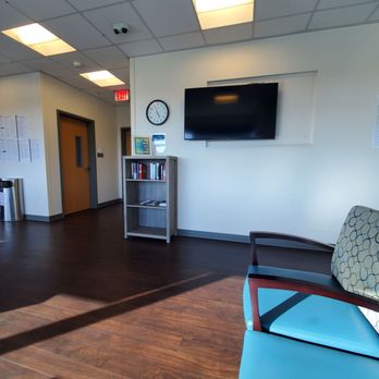 Riverside Community Hospital - Waiting area - Hospitals Near Me - Riverside, California Riverside Community Hospital - Waiting area - Hospitals Near Me - Riverside, California