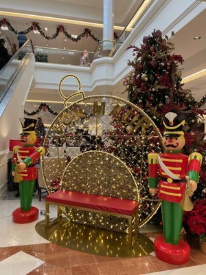 Rosedale Center by null