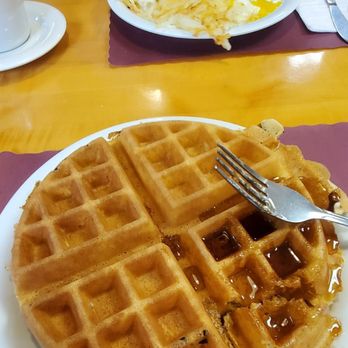 Vic's Waffle House - Breakfast & Brunch Near Me - Tewksbury, Massachusetts Vic's Waffle House - Breakfast & Brunch Near Me - Tewksbury, Massachusetts