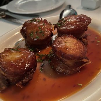 Arroyo Chop House - Scallops Wrapped With Pancetta - Steakhouses Near Me - Pasadena, California