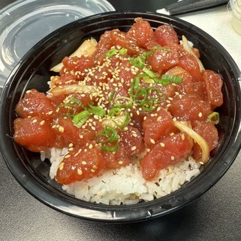 Generations Kitchen Hawaiian Food - Shoyu Ahi Poke bowl - simple but tasty. Fish was good and fresh! - Hawaiian Near Me - Las Vegas, Nevada Generations Kitchen Hawaiian Food - Shoyu Ahi Poke bowl - simple but tasty. Fish was good and fresh! - Hawaiian Near Me - Las Vegas, Nevada