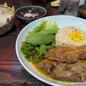 Victoria Cocina Mexicana - Costillas Entomatadas, Delicious! Highly recommend them - Mexican Near Me - Tucson, Arizona Victoria Cocina Mexicana - Costillas Entomatadas, Delicious! Highly recommend them - Mexican Near Me - Tucson, Arizona