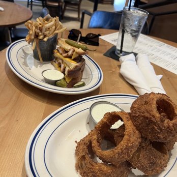 The Rustic - Onion rings , chicken sandwich - Venues & Event Spaces Near Me - Houston, Texas The Rustic - Onion rings , chicken sandwich - Venues & Event Spaces Near Me - Houston, Texas