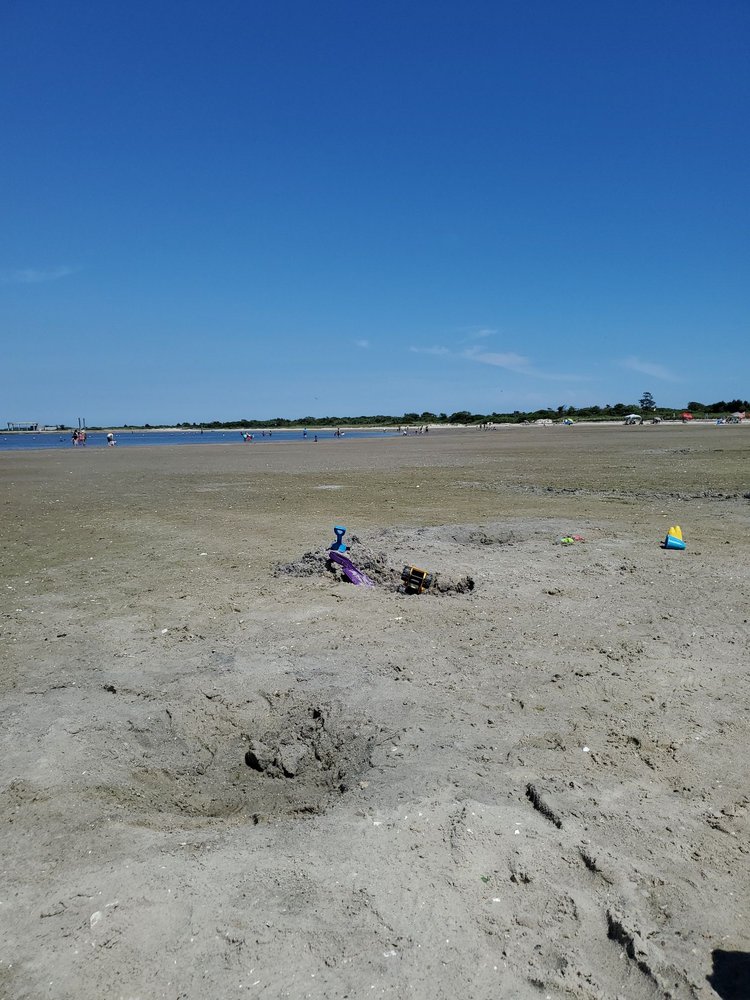 ZACHS BAY Updated June 2024 Ocean Pkwy Coastal Greenway, Massapequa