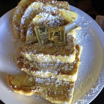 Mountain Shadows Restaurant - French Toast - American Near Me - Colorado Springs, Colorado