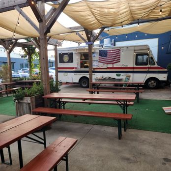 PETTY THIEVES BREWING COMPANY - Updated February 2026 - 215 Photos & 66 ...