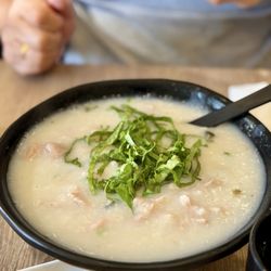 Yin Ji Chang Fen - C09 Shredded Pork and Preserved Egg Congee