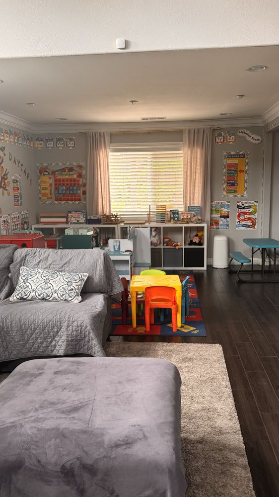 Sunshine Family Daycare - childcare center in Rialto, CA