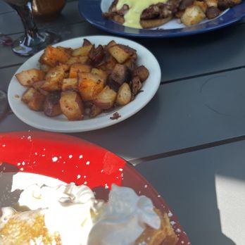 The Copper Lantern - Irish Benny with homemade corned beef hash - Breakfast & Brunch Near Me - North Hampton, New Hampshire