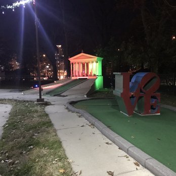 Franklin Square - Parks Near Me - Philadelphia, Pennsylvania