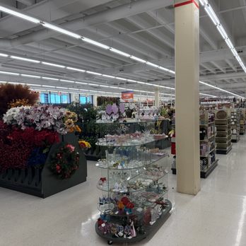 Hobby Lobby - Hobby Shops Near Me - Niles, Illinois