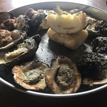 Half Shell Oyster House - Seafood Near Me - Biloxi, Mississippi
