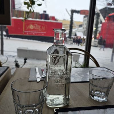 Lola Rosa Place-des-Arts by null