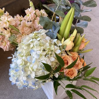 Floral 101 - Floral Designers Near Me - Lomita, California Floral 101 - Floral Designers Near Me - Lomita, California