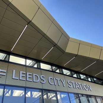 Leeds Railway Station - Train Stations Near Me - Leeds, XWY
