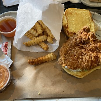 Grace Meat + Three - Chicken sandwich - Southern Near Me - St Louis, Missouri Grace Meat + Three - Chicken sandwich - Southern Near Me - St Louis, Missouri