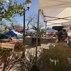 St Philip's Plaza Farmers Market - Got here at 8:40am Sunday.... Ops starts at 9