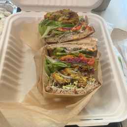 Fried Oyster Sandwich Fried Oyster Sandwich