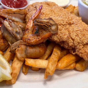 Fish City Grill - Seafood combo - Seafood Near Me - Waco, Texas Fish City Grill - Seafood combo - Seafood Near Me - Waco, Texas