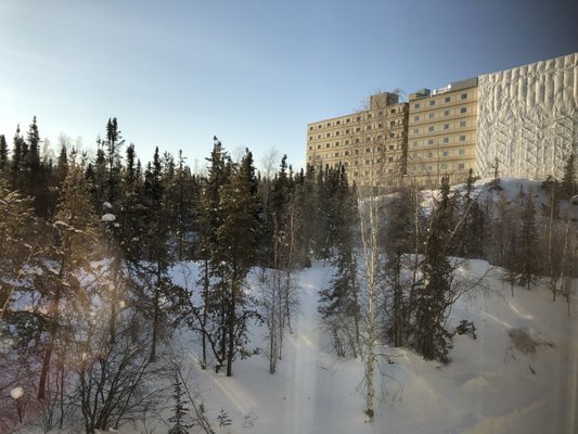 Chateau Nova Yellowknife by null