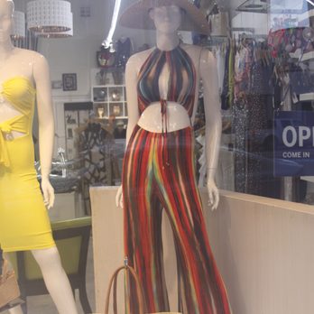 Capsula Miami Beach - Women's Clothing Near Me - Miami Beach, Florida