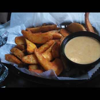 Ryan's Pub - Steak fries with cheese - Irish Pub Near Me - Philadelphia, Pennsylvania