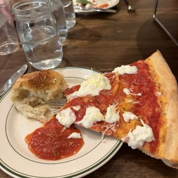 Good Pie - Crust was excellent. - Pizza Near Me - Las Vegas, Nevada Good Pie - Crust was excellent. - Pizza Near Me - Las Vegas, Nevada
