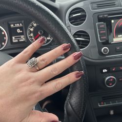 Memory Nails & Spa