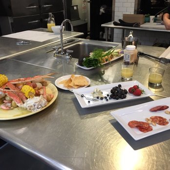 Atrium Kitchen - Cooking Classes Near Me - Seattle, Washington Atrium Kitchen - Cooking Classes Near Me - Seattle, Washington