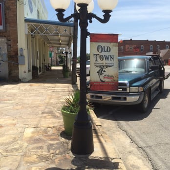 Designer Cakes Bakery - Old town - Bakeries Near Me - McAlester, Oklahoma