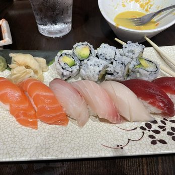 Kabuki Sushi - Regular Sushi & Sashimi Combo - Sushi Bars Near Me - Philadelphia, Pennsylvania