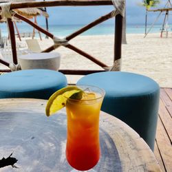 Intercontinental Presidente Cancun Resort - Tequila sunrise to wait out the rain