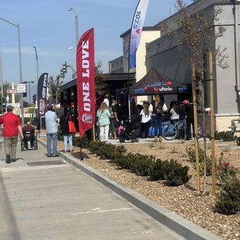 Raising Cane's Chicken Fingers - Opening even outdoor sitting - Fast Food Near Me - Norwalk, California Raising Cane's Chicken Fingers - Opening even outdoor sitting - Fast Food Near Me - Norwalk, California