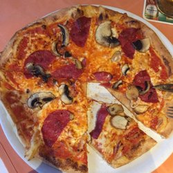 Toni's Pizza Express - Pizza Salami Pilze