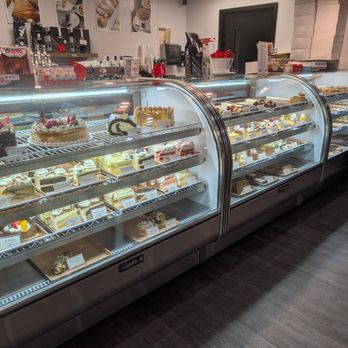 Basilico - Pastries cases - Wraps Near Me - Stafford, Virginia